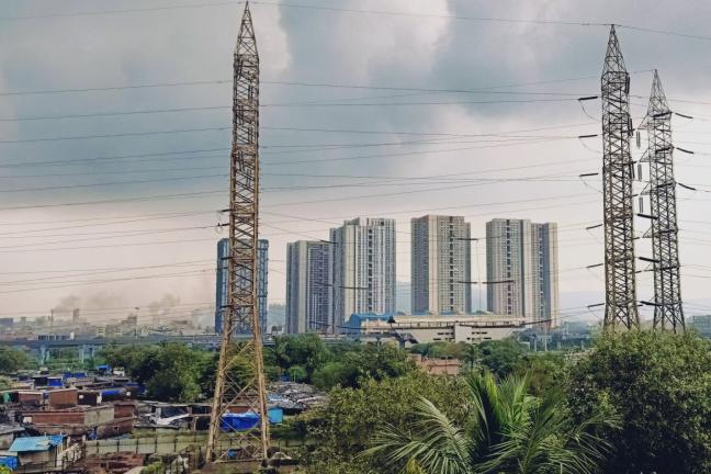 India’s manufacturing sector remains exposed to many hazards including climate risks. Photo by @A221/Unsplash.