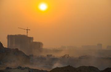 Vehicle restriction measures restrict the movement of vehicles in a defined area. These include entry restrictions on heavy and older vehicles and re-registration bans on older vehicles.