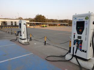 A wider range of EV models is also expected to be launched in the coming years, offering more affordable options for consumers. Photo by ElectreeFi